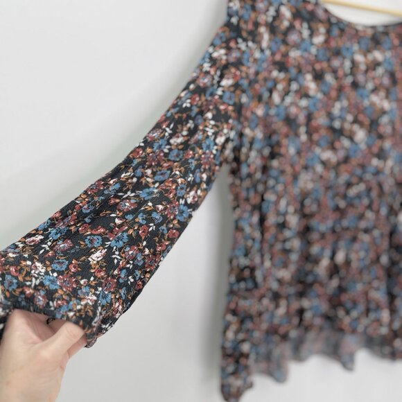American Eagle Women’s Floral Flowy Toe Sleeve Blouse Sz M Boho Peasant Festival - Picture 8 of 10